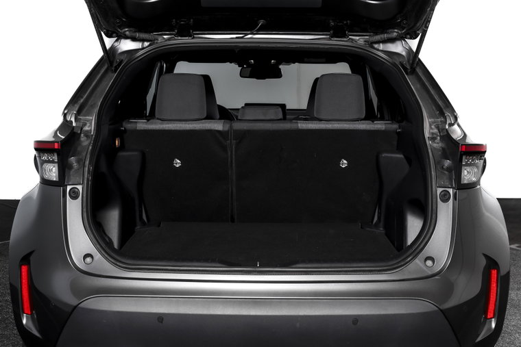 Vehicle Image 8