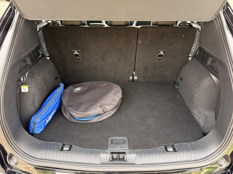 Vehicle Image 37