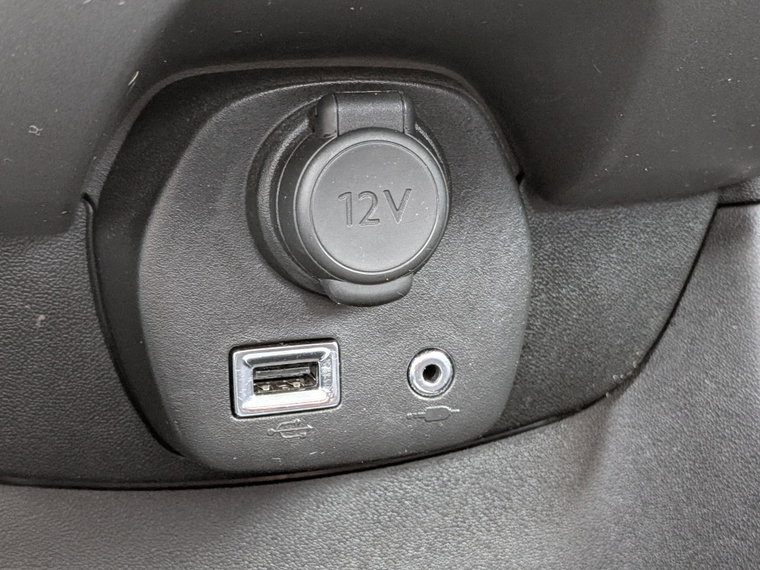 Vehicle Image 29