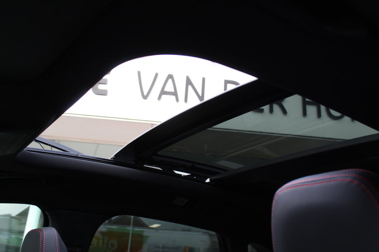 Vehicle Image 38