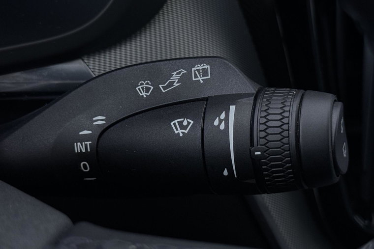 Vehicle Image 40
