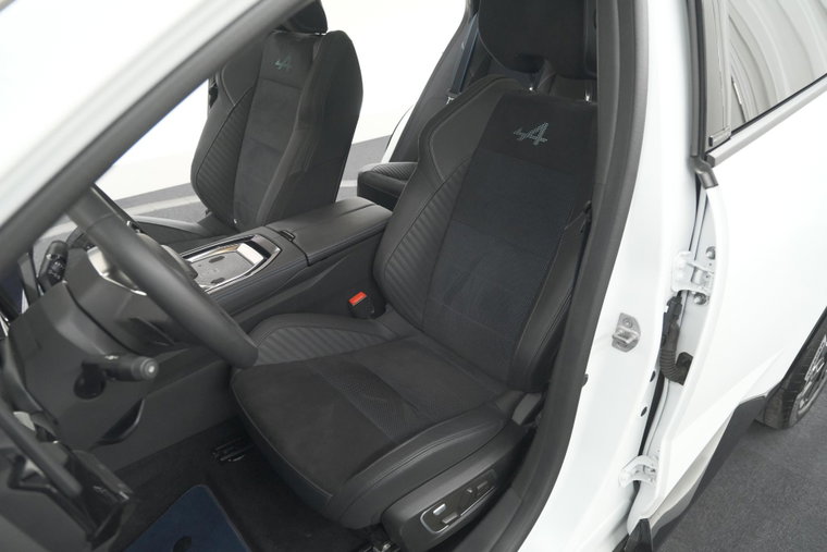 Vehicle Image 31