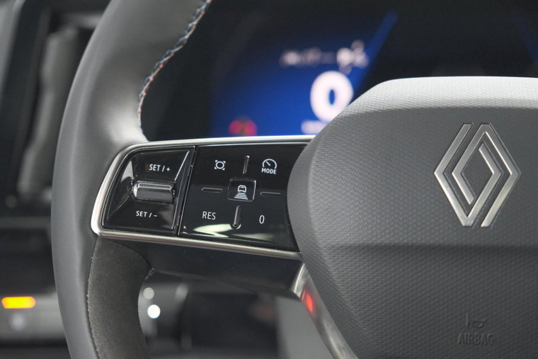 Vehicle Image 37