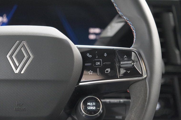 Vehicle Image 38