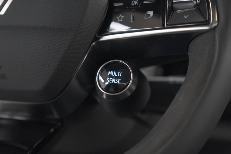 Vehicle Image 45