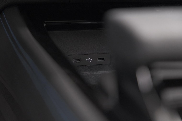 Vehicle Image 50