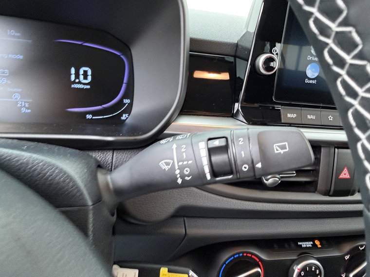 Vehicle Image 24