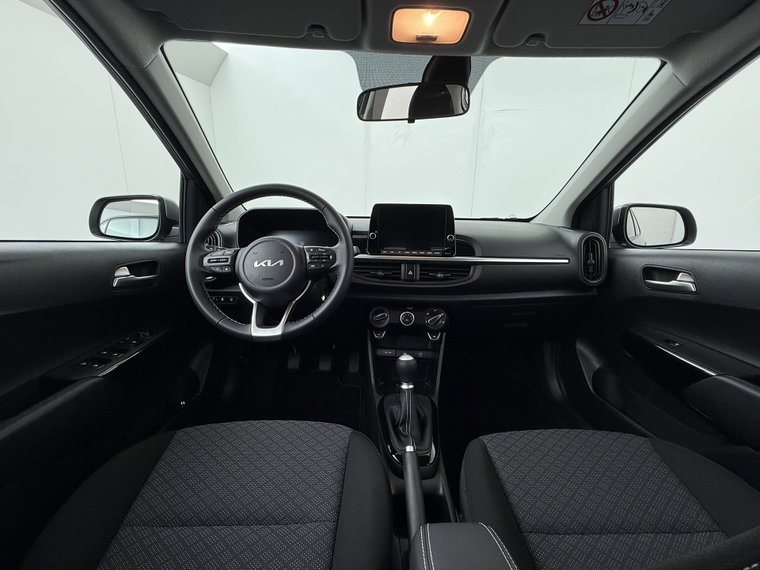 Vehicle Image 36