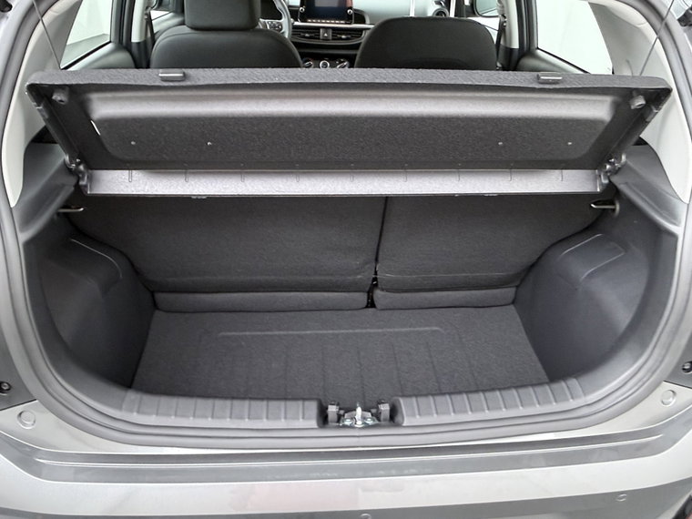 Vehicle Image 38