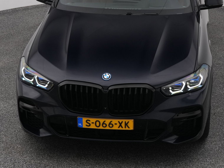Vehicle Image 37
