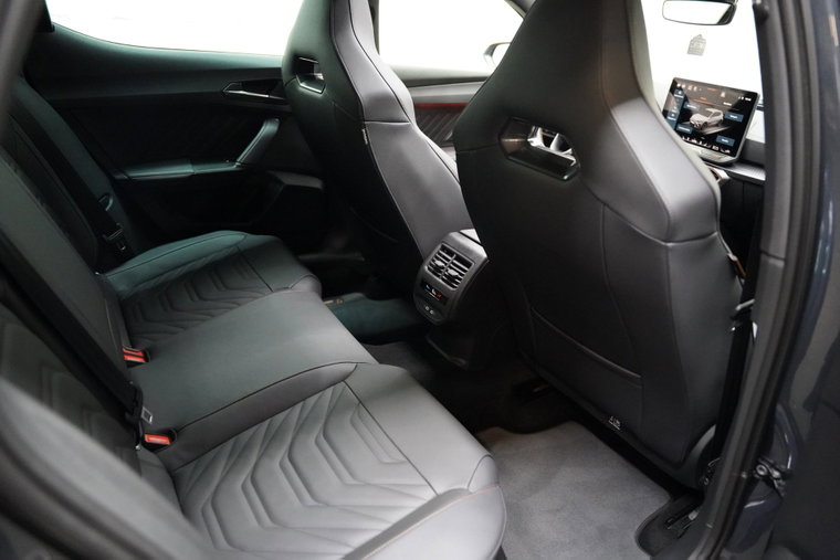 Vehicle Image 41