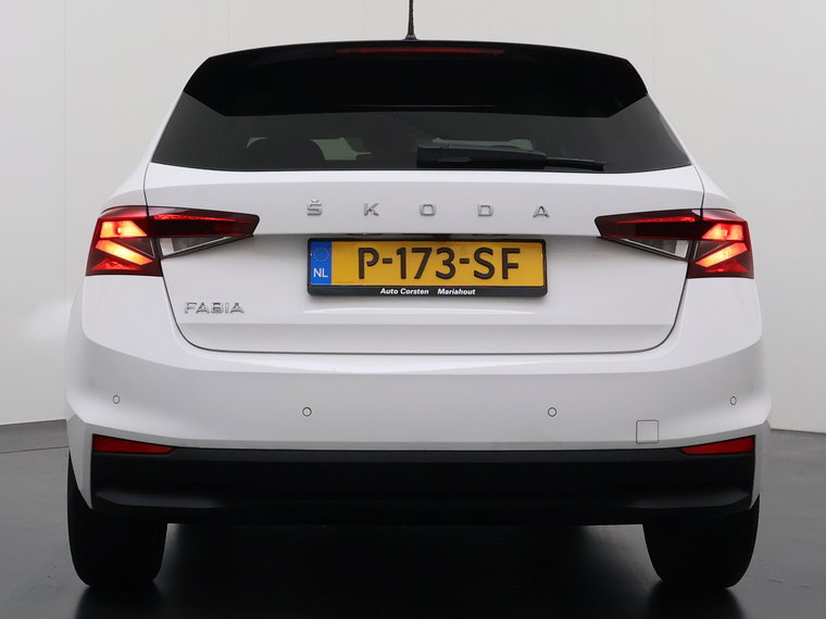 Vehicle Image 36