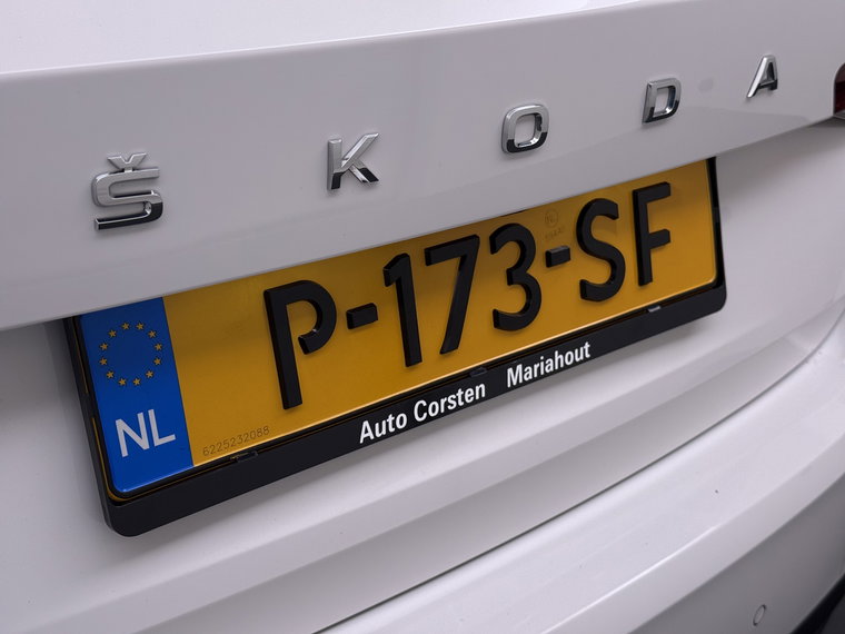 Vehicle Image 38