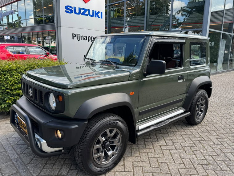 Vehicle Image 6
