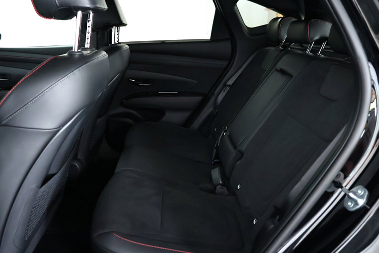 Vehicle Image 13