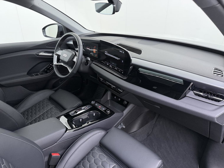 Vehicle Image 47