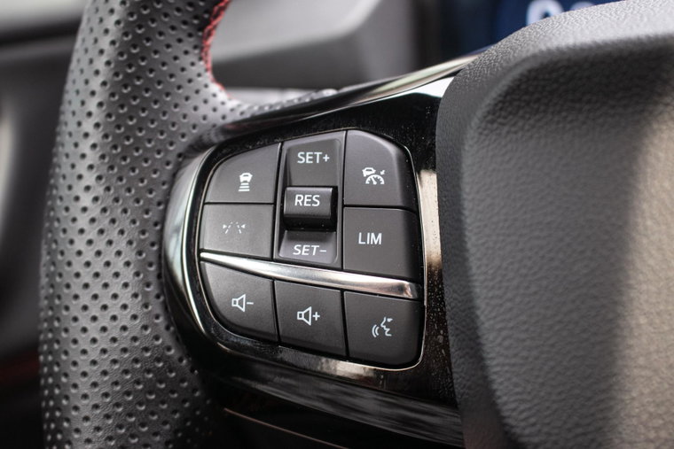 Vehicle Image 37