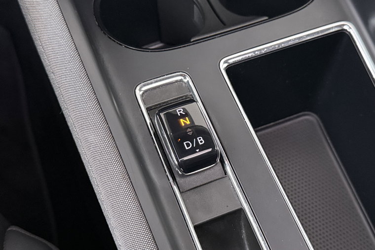 Vehicle Image 37