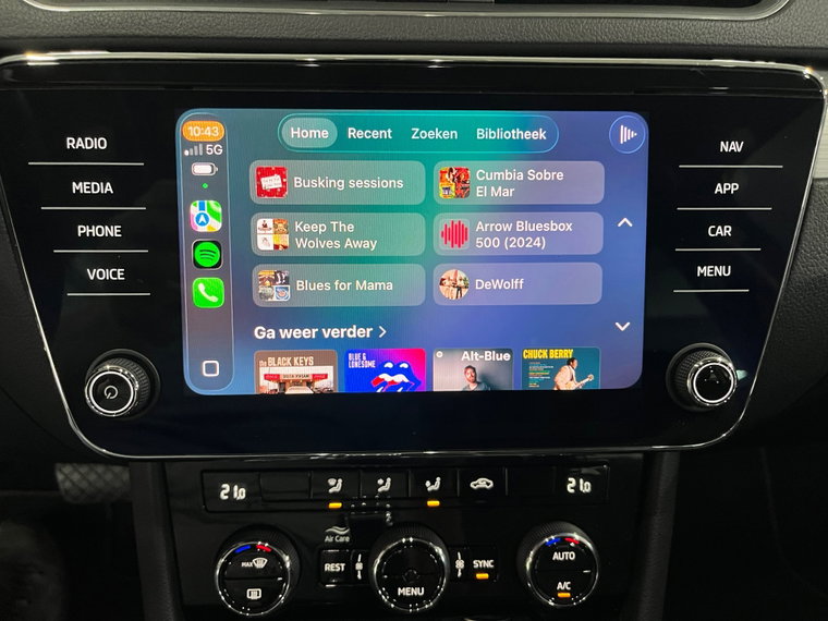 Vehicle Image 38