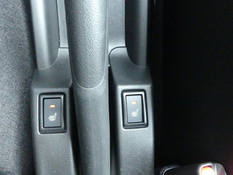 Vehicle Image 26