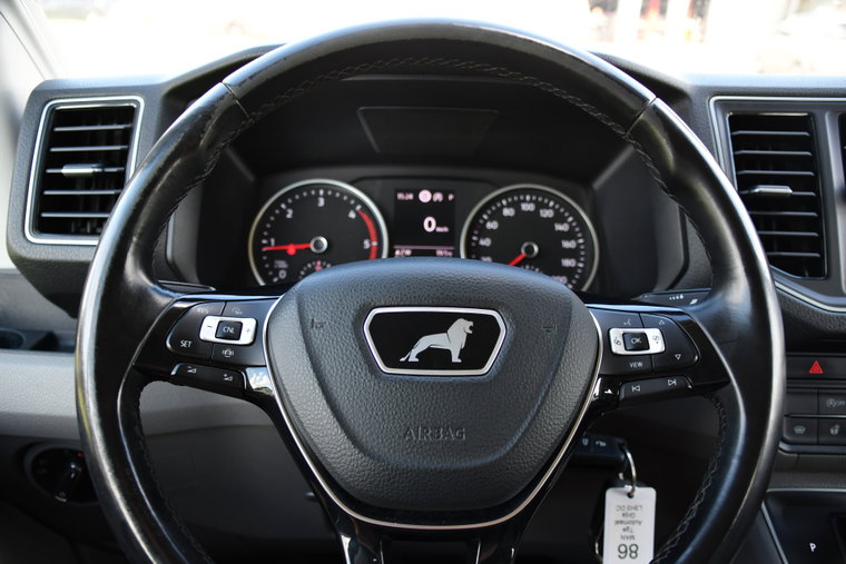 Vehicle Image 22