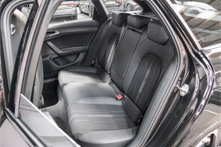 Vehicle Image 39