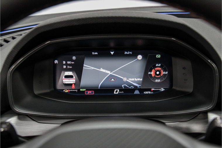 Vehicle Image 11