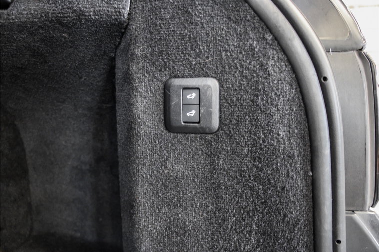 Vehicle Image 48