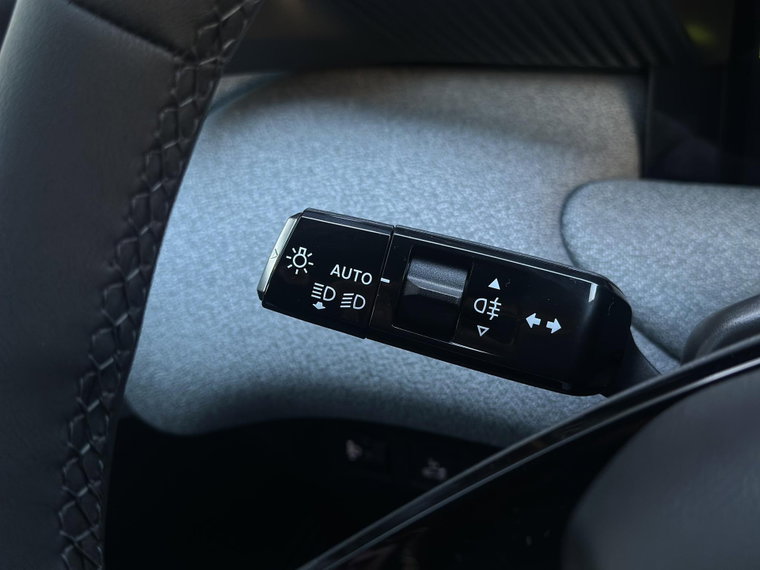Vehicle Image 41