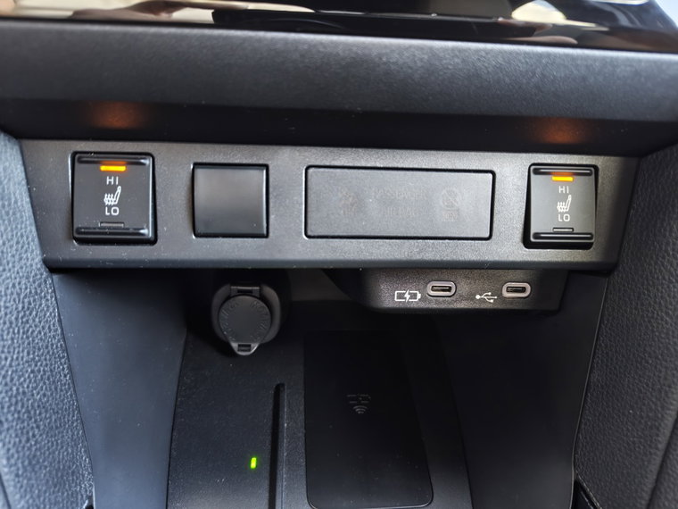 Vehicle Image 19