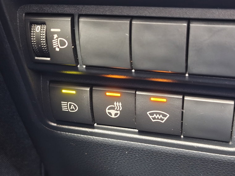 Vehicle Image 23