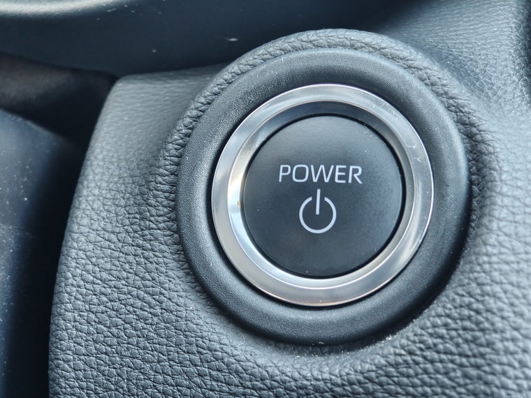 Vehicle Image 24