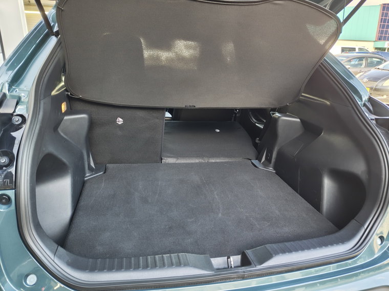 Vehicle Image 33