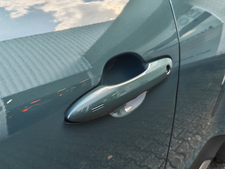 Vehicle Image 38