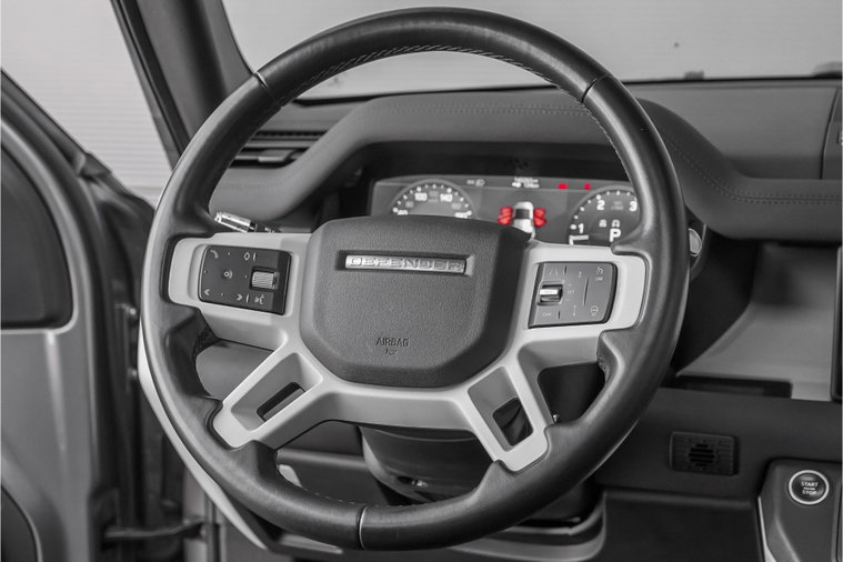 Vehicle Image 21