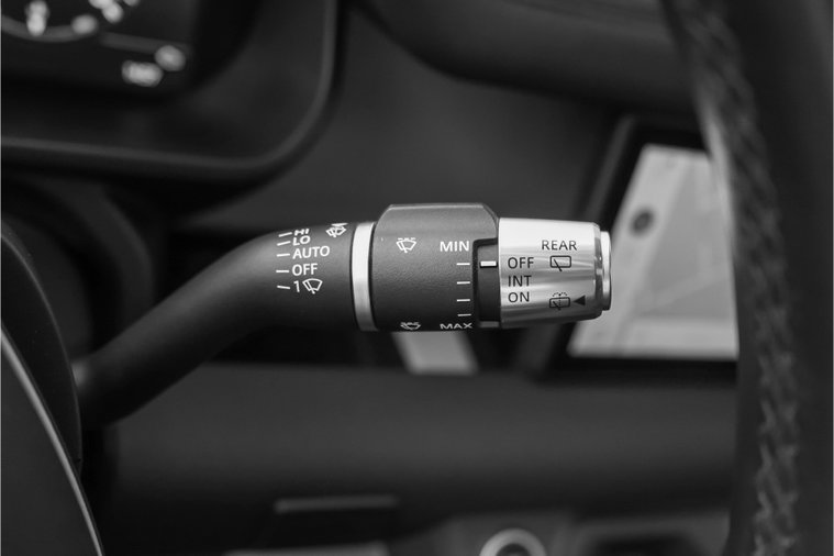 Vehicle Image 42