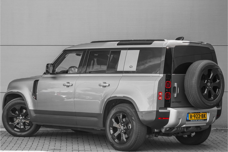 Vehicle Image 11