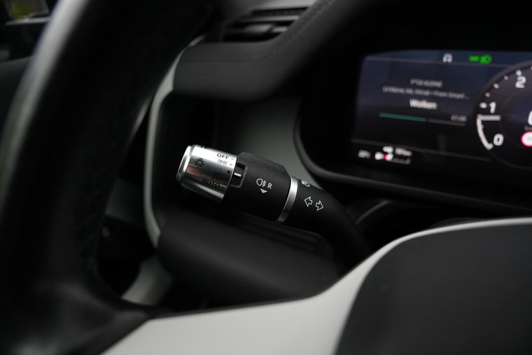 Vehicle Image 45