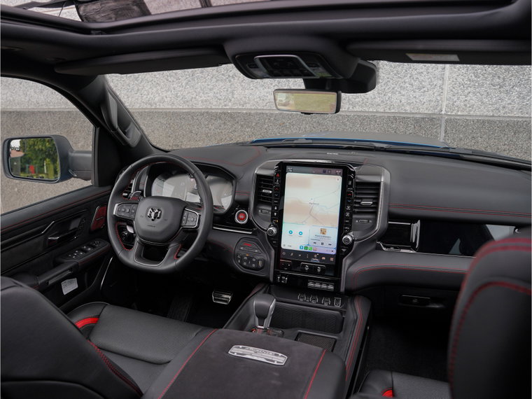 Vehicle Image 36