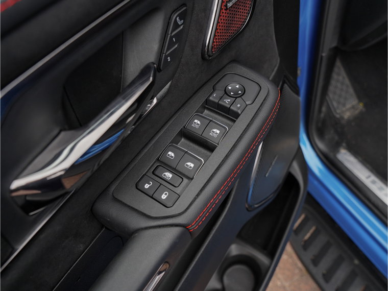 Vehicle Image 48