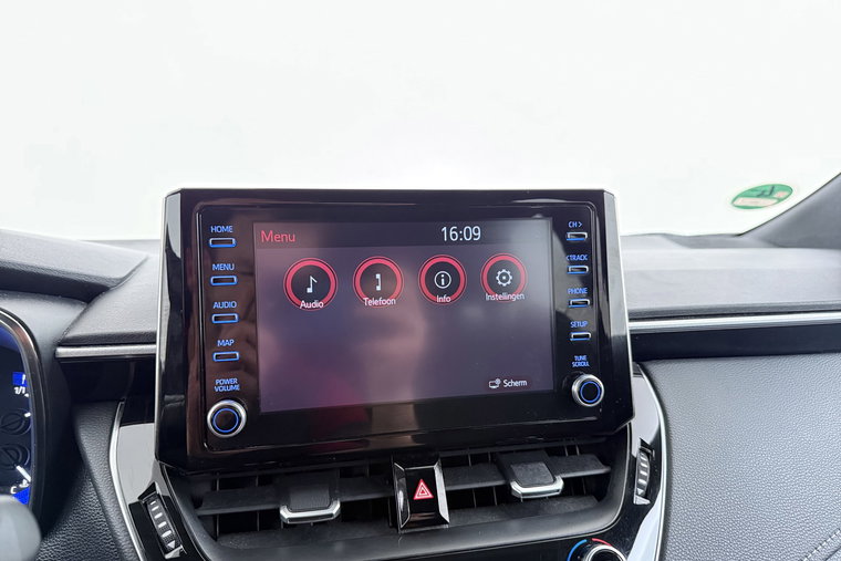 Vehicle Image 22