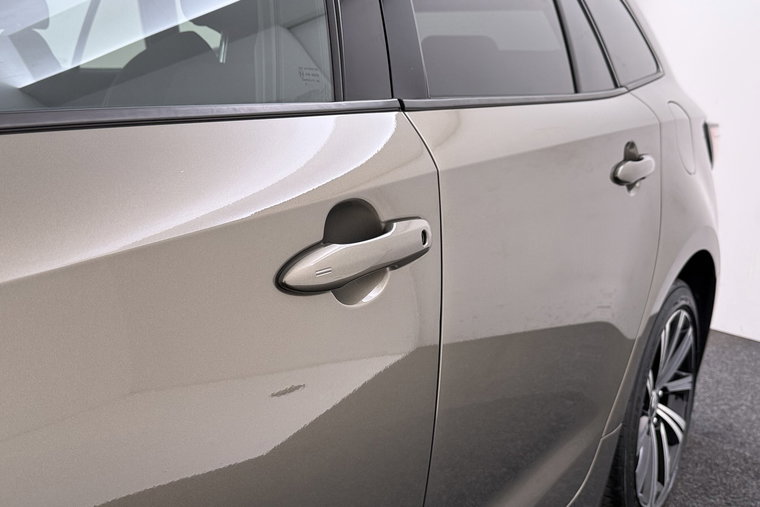 Vehicle Image 36