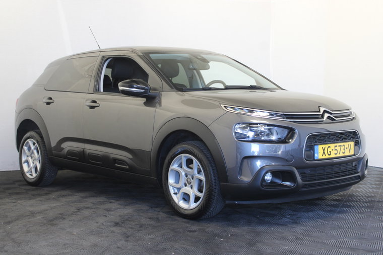 Vehicle Image 5