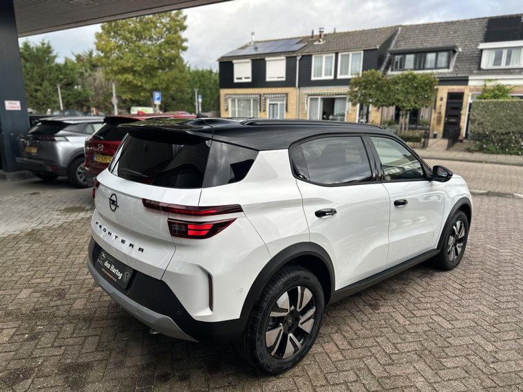 Vehicle Image 36