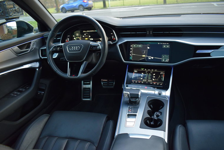 Vehicle Image 25