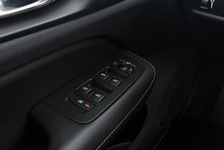 Vehicle Image 41