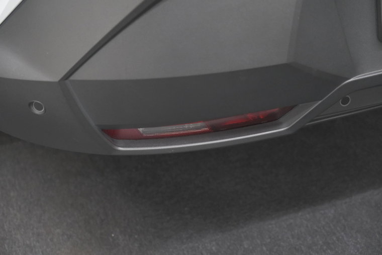 Vehicle Image 22