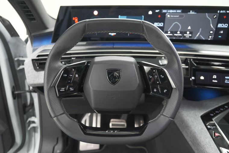 Vehicle Image 30