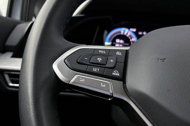 Vehicle Image 50