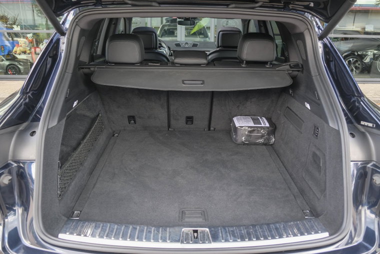 Vehicle Image 37